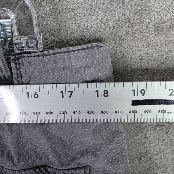 Mens Iron Co Gray Cargo Shorts Cotton Blend Stretch 11" Inseam Size 34 - Picture 8 of 11